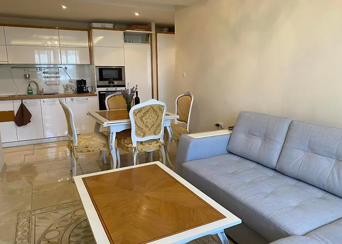 Robinzon 3bd Lux By Flat Mаnager Apartamento *