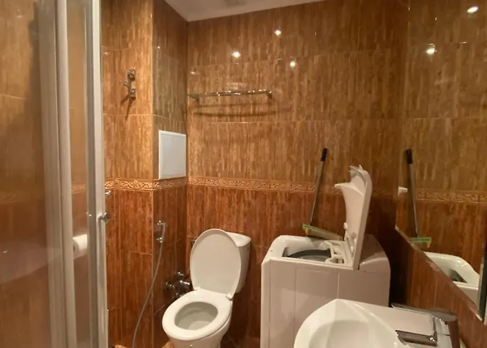 Robinzon 3bd Lux By Flat Mаnager Apartment Elenite